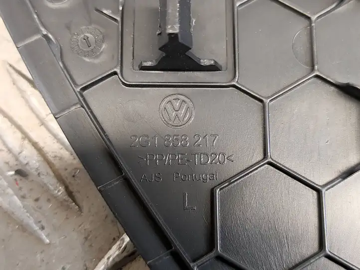 Volkswagen Polo VI (2015 - 2019) 2G1858217 Боковая отделка панели приборов — фото 3