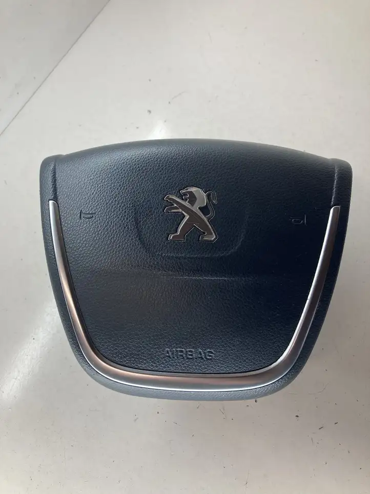 Peugeot 508 (2010 - 2014) 96863325ZE Подушка безопасности руля — фото 1
