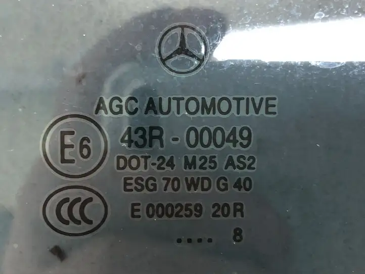 Mercedes-Benz C W204 (2007 - 2014) Стекло задней двери — фото 2