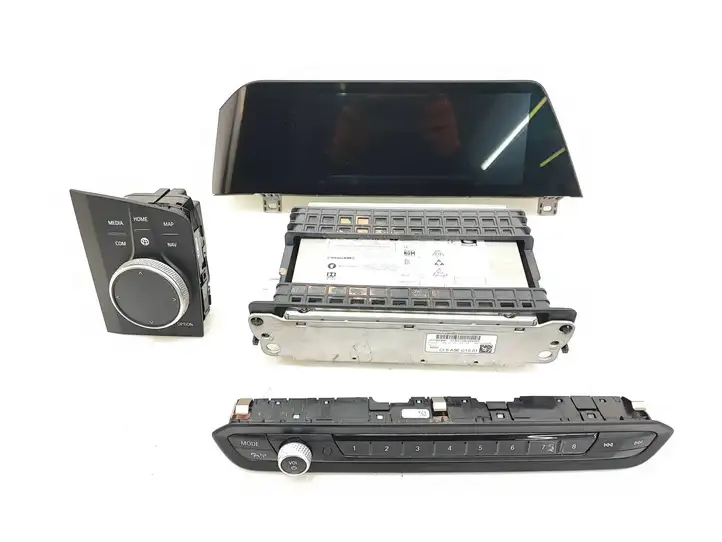 BMW 4 G22 G23 G24 G26 (2020 - ) 9826555 Магнитола / мультимедийная система — фото 7
