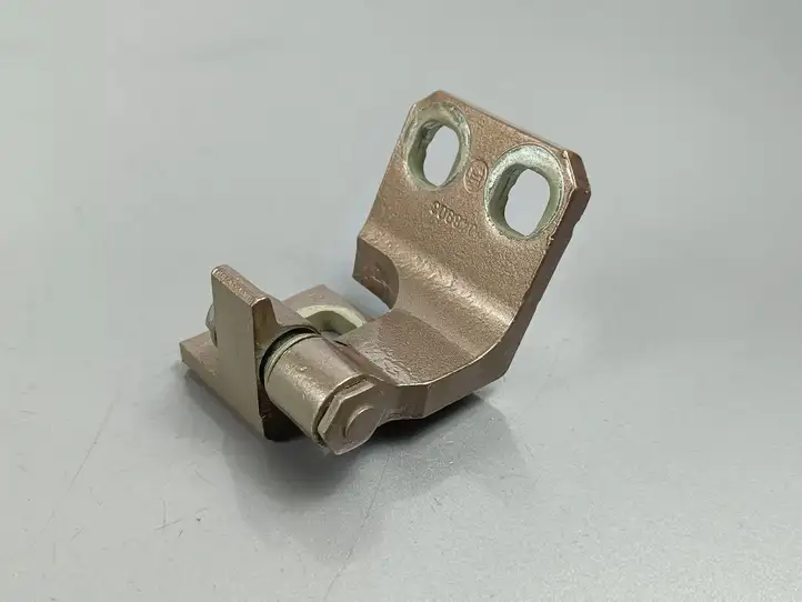 Fiat 500X (2014 - ) Нижняя петля задней двери — фото 2