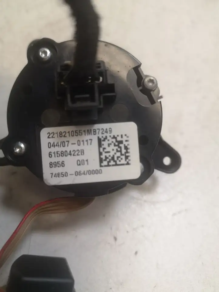 Mercedes-Benz S W221 (2005 - 2013) A2218210551 Кнопки на рулевом колесе — фото 2