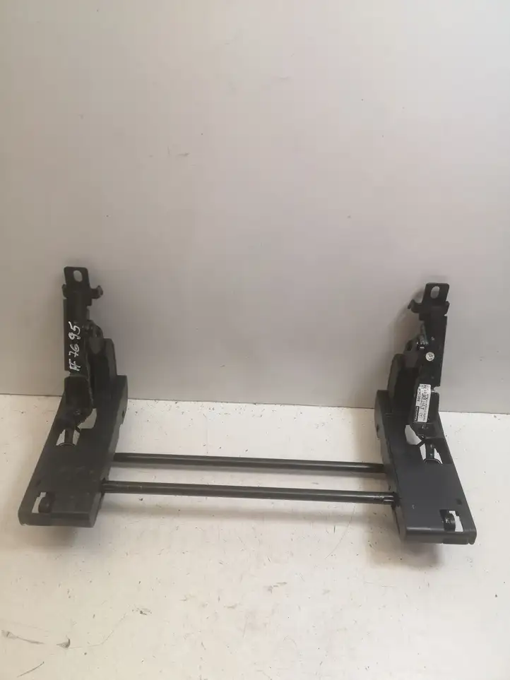 Mercedes-Benz E W211 (2002 - 2009) A2119200324 Другое сиденье (сиденья) — фото 1