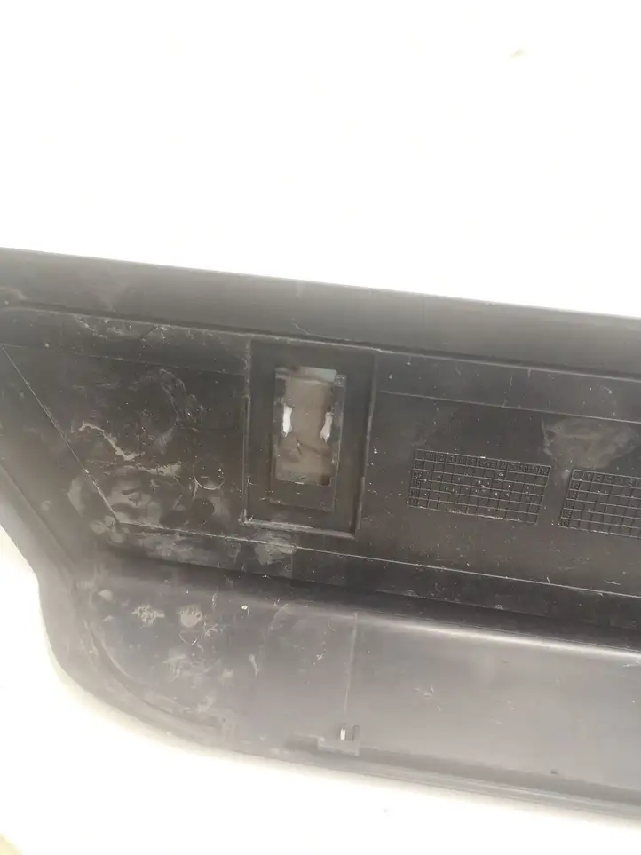 Mercedes-Benz E C207 W207 (2009 - 2017) A2076800135 Внутренняя отделка переднего порога — фото 5