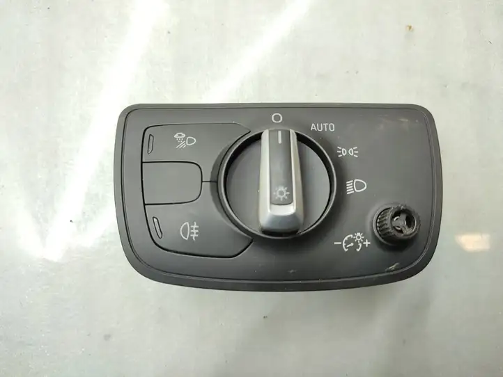 Audi A6 C7 (2011 - 2014) 4G0941531E Включатель фонарей — фото 1