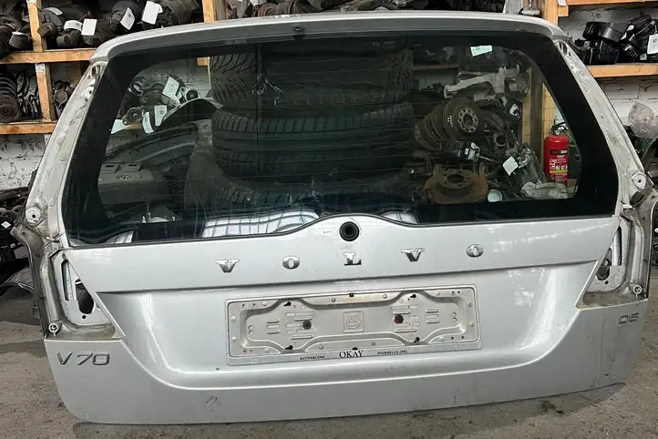 Volvo V70 (2007 - 2013) Крышка багажника — фото 1