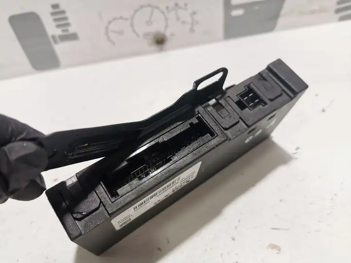 Volvo V60 (2013 - 2018) 31394783 Прочие блоки управления — фото 2