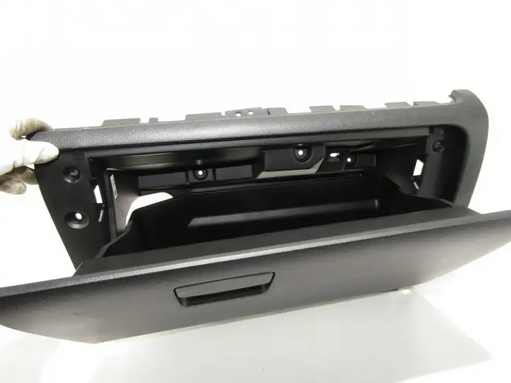 Subaru Forester SJ (2013 - 2018) Вещевой ящик — фото 4