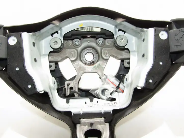Nissan Juke I F15 (2010 - 2018) Руль — фото 9