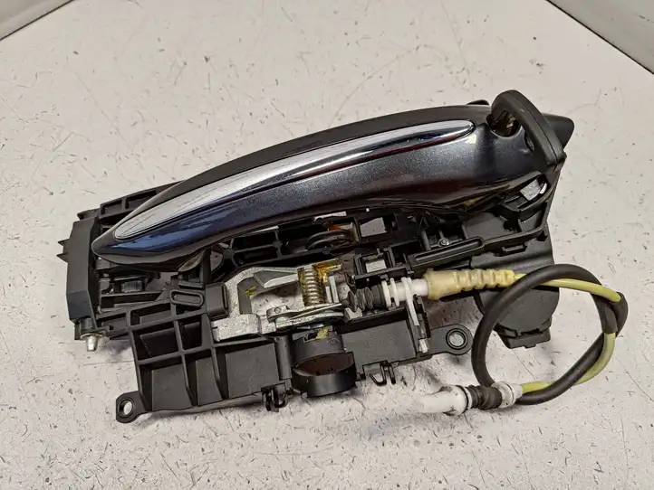 BMW 5 F10 F11 (2009 - 2016) 7175643 Наружная ручка двери — фото 1