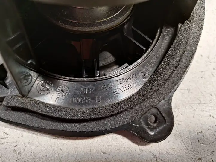 BMW X3 F25 (2010 - 2017) 51427246672 Динамики задних дверей — фото 3