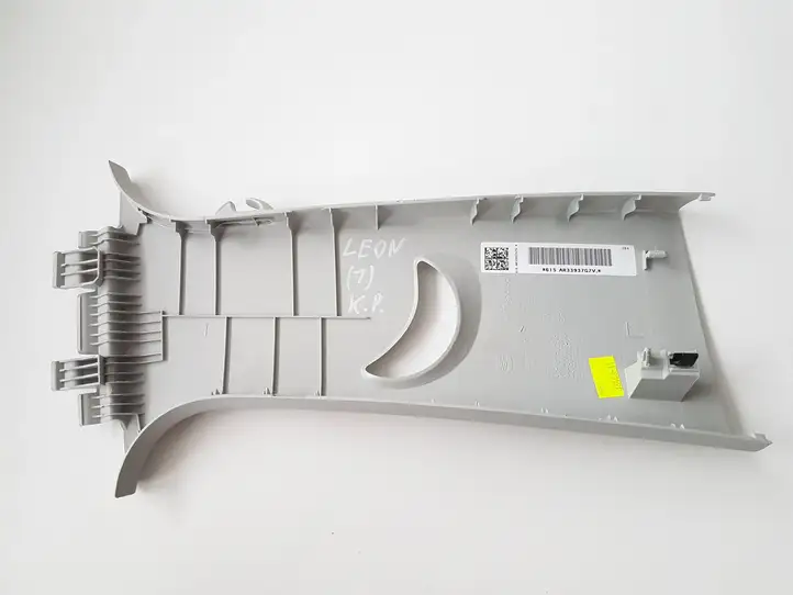 Seat Leon (5F) (2012 - 2019) 5F4867243B Верхняя обшивка стойки B — фото 4