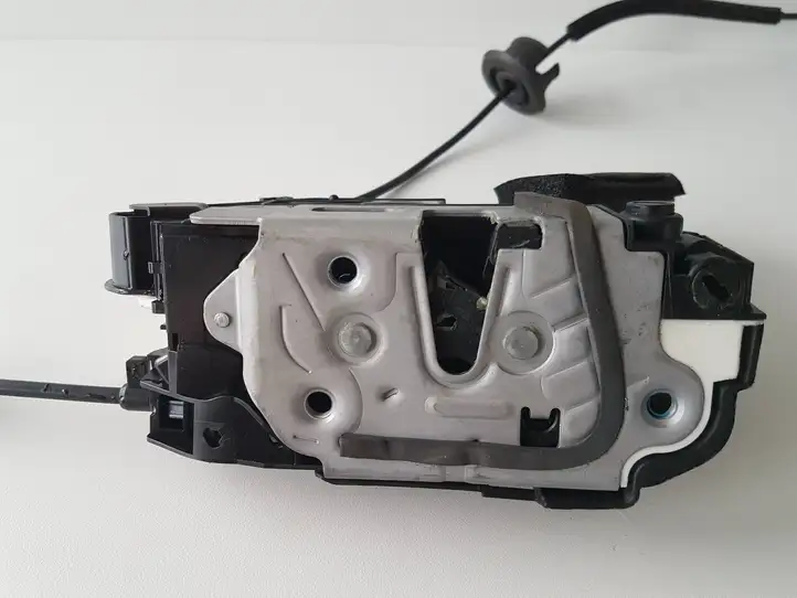 Seat Leon (5F) (2012 - 2019) 5K4839016AG Замок задней двери — фото 7