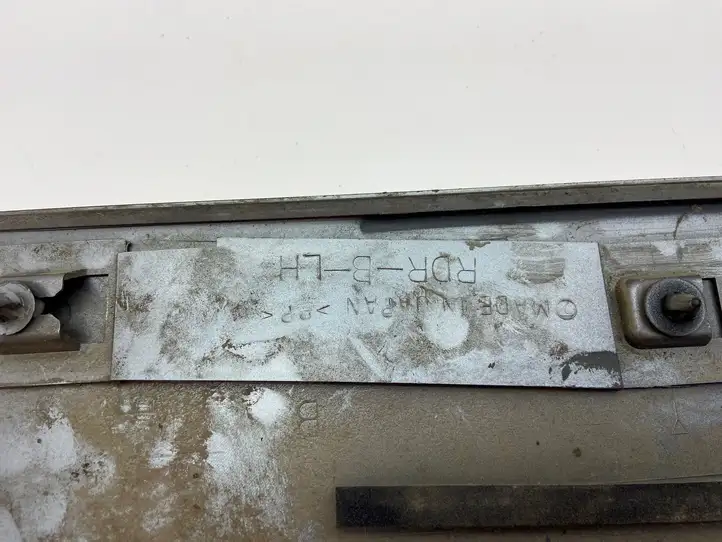 Subaru Forester SG (2006 - 2008) Молдинги задней двери — фото 4