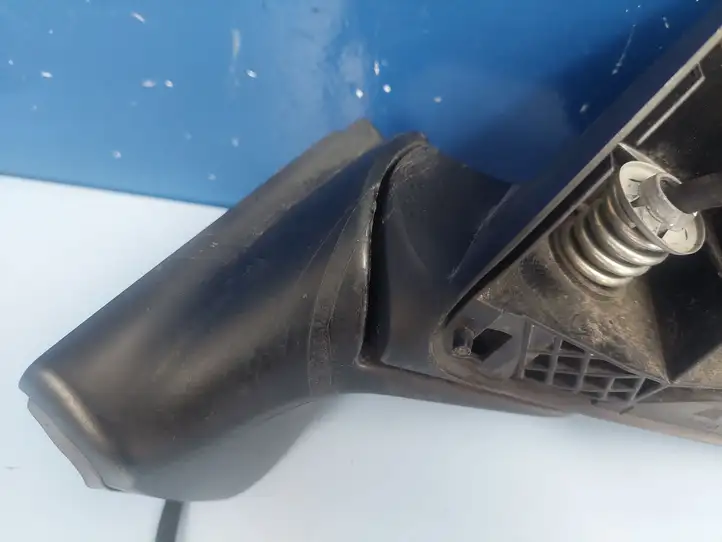 Toyota Auris 150 (2006 - 2012) 8790602260 Боковое зеркало с электроприводом — фото 4