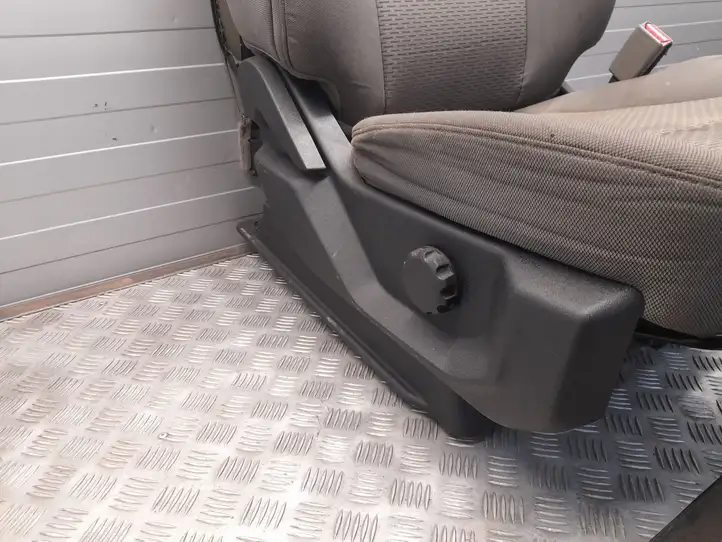 Ford F150 (2014 - 2018) Переднее сиденье пассажира — фото 2