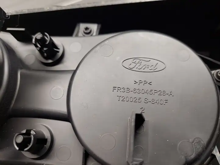 Ford Mustang VI (2015 - ) FR3B63044E50A Другая деталь консоли (туннеля) — фото 8