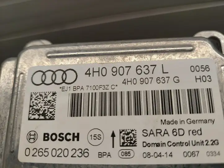 Audi A8 S8 D4 4H (2013 - 2017) 4H0907637L Блок управления ESP — фото 2