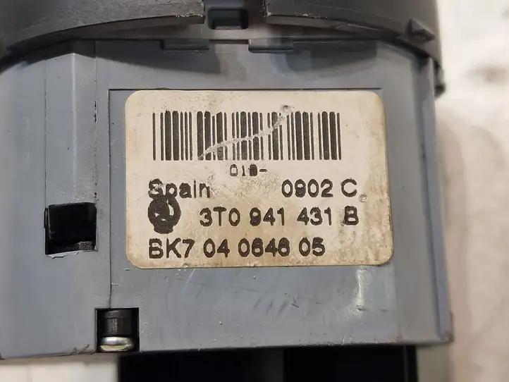 Skoda Superb B6 (3T) (2008 - 2015) 3T0941431B Включатель фонарей — фото 5