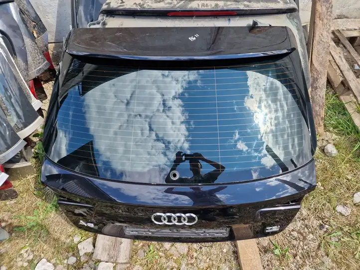 Audi A6 C7 (2011 - 2014) Крышка багажника — фото 4