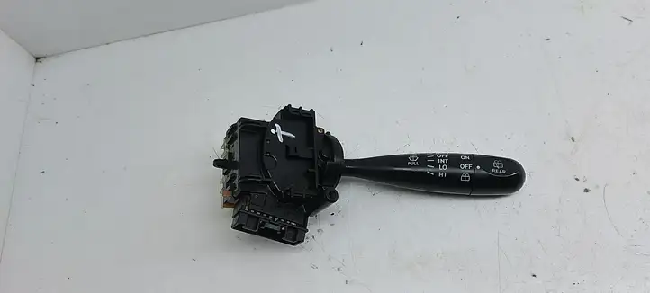 Toyota Yaris Verso (1999 - 2005) 173647 Переключатель стеклоочистителей — фото 2