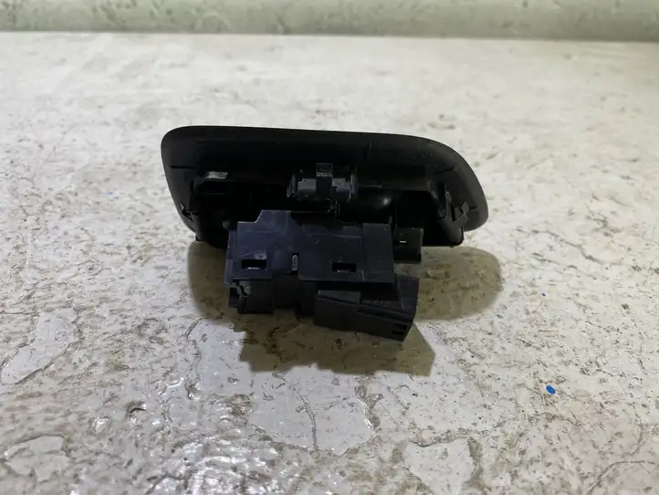 Volvo XC90 (2014 - 2019) 31376458 Кнопка стеклоподъемников — фото 3