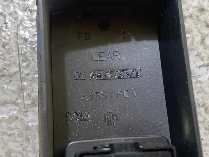 Opel Vectra C (2002 - 2005) 24453571 Кнопка стеклоподъемников — фото 2