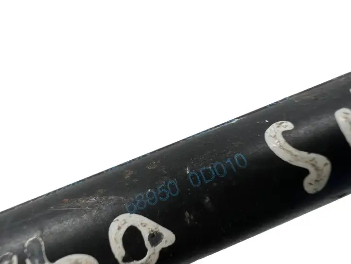 Toyota Yaris (2003 - 2005) 689500D010 Амортизатор крышки багажника — фото 6