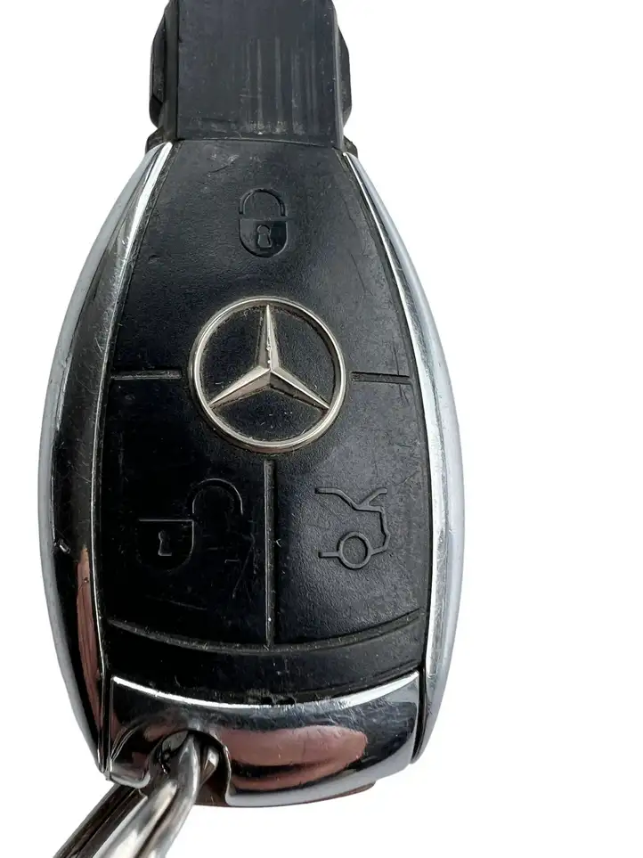 Mercedes-Benz E W211 (2002 - 2009)   Ключ / карточка зажигания