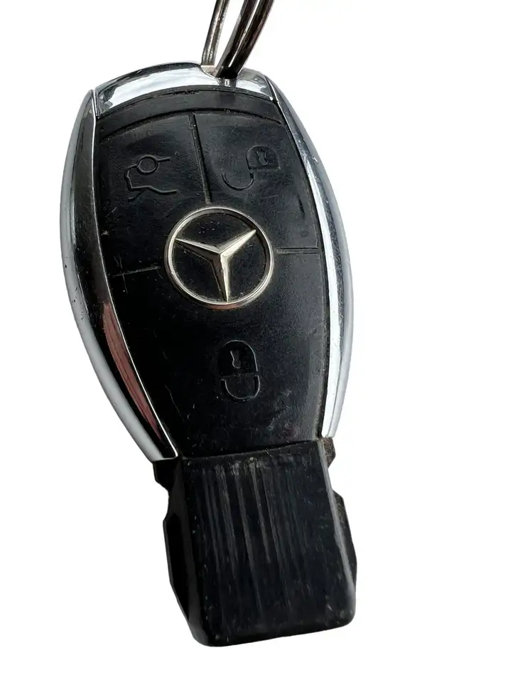 Mercedes-Benz E W211 (2002 - 2009)   Ключ / карточка зажигания