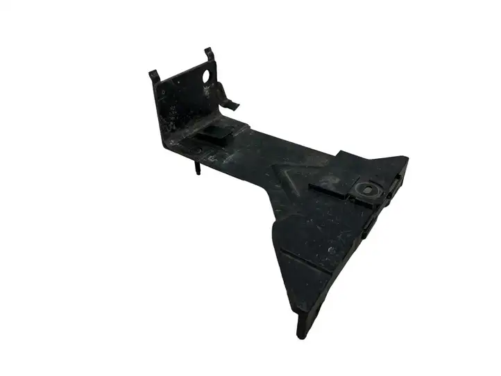 Renault Scenic II -  Grand scenic II (2003 - 2006)  8200245540B Держатель блока управления двигателем