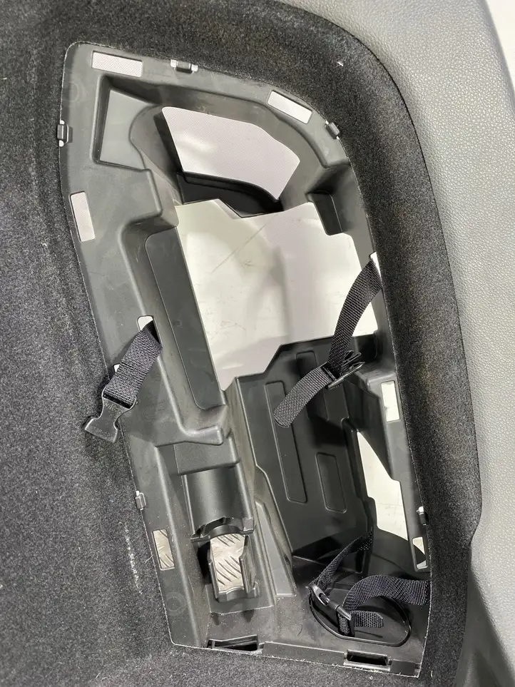 Honda HR-V (2015 - 2020) 84601T7AJ01020 Боковая обшивка багажника — фото 9