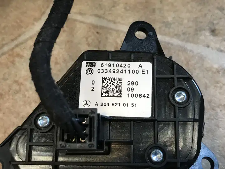 Mercedes-Benz C W204 (2007 - 2014) A2048210051 Кнопки на рулевом колесе — фото 9