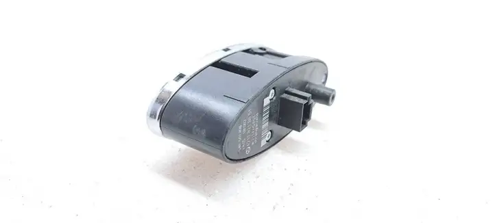 Mercedes-Benz CLS C219 (2003 - 2011) A2118218651 Блок кнопок стеклоподъемников — фото 2