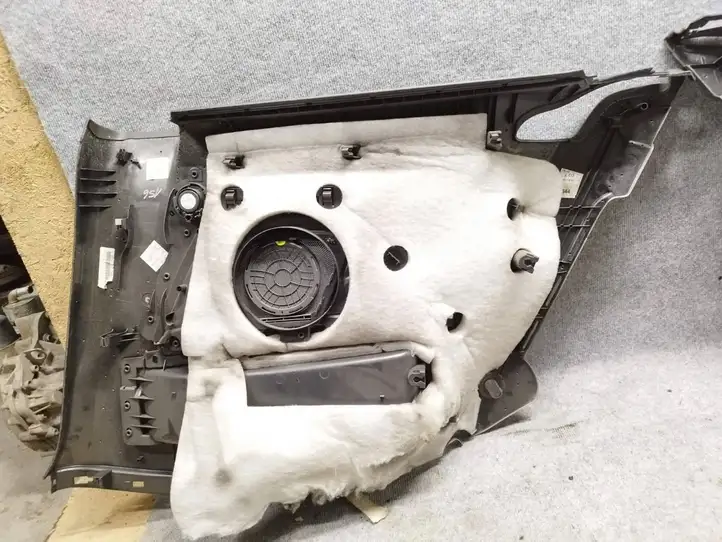 Audi A5 8T 8F (2007 - 2011) 8T086703624A Обшивка задней двери — фото 6