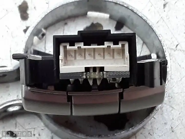 Nissan Murano Z50 (2002 - 2008) 200003636 Кнопки на рулевом колесе — фото 4
