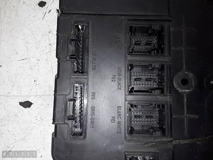 Renault Scenic I (1996 - 2003) 8200525385 Модуль комфорта — фото 2