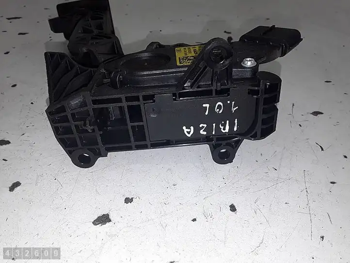 Seat Ibiza IV (6J,6P) (2008 - 2017) 0280755223 Педаль акселератора — фото 6