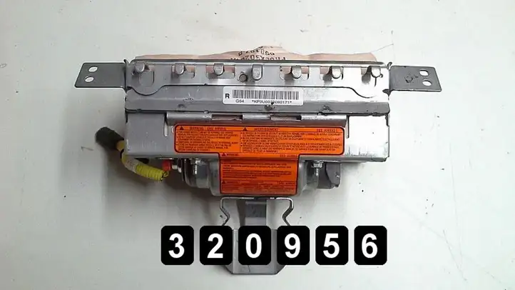 Nissan Note (E11) (2006 - 2014) Подушка безопасности пассажира — фото 2