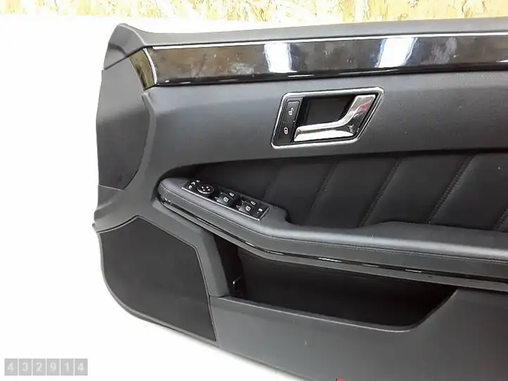 Mercedes-Benz E W212 (2009 - 2016) A2127270448 Обшивка передней двери — фото 2
