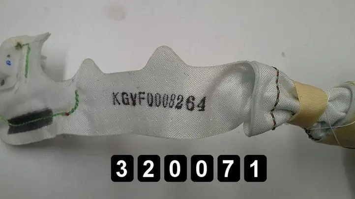 Toyota Auris 150 (2006 - 2012)   Боковая подушка безопастности( (крыша)