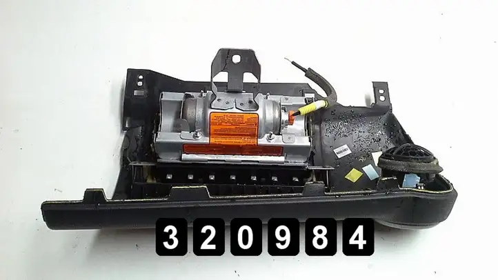 Nissan Note (E11) (2006 - 2014) Подушка безопасности пассажира — фото 3