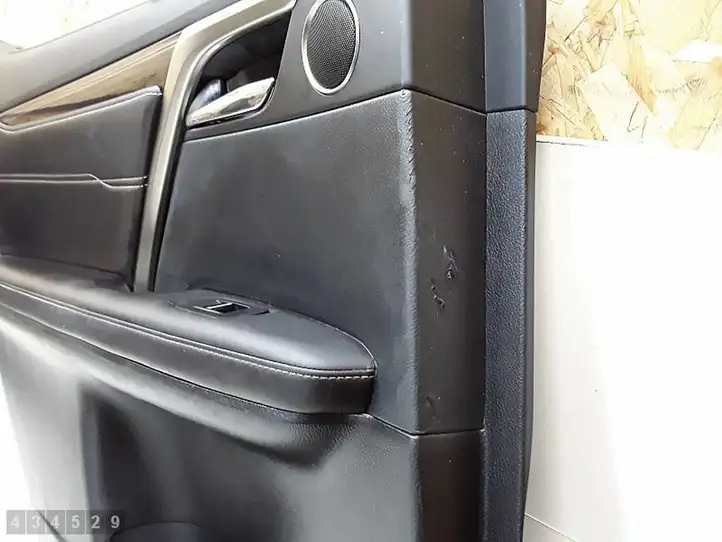 Lexus RX 450H (2015 - 2019) 6777648060 Обшивка задней двери — фото 3