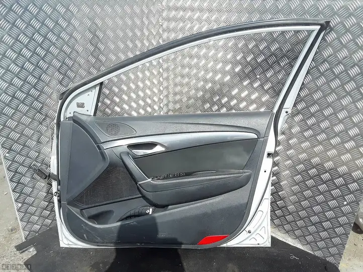 Hyundai i40 (2011 - ) Дверь — фото 1