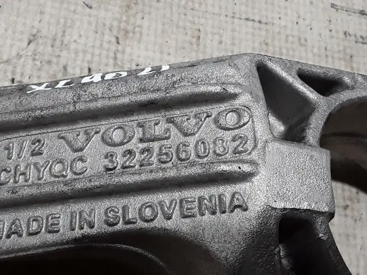 Volvo XC90 (2019 - ) 32256082 Другая часть кузова — фото 3