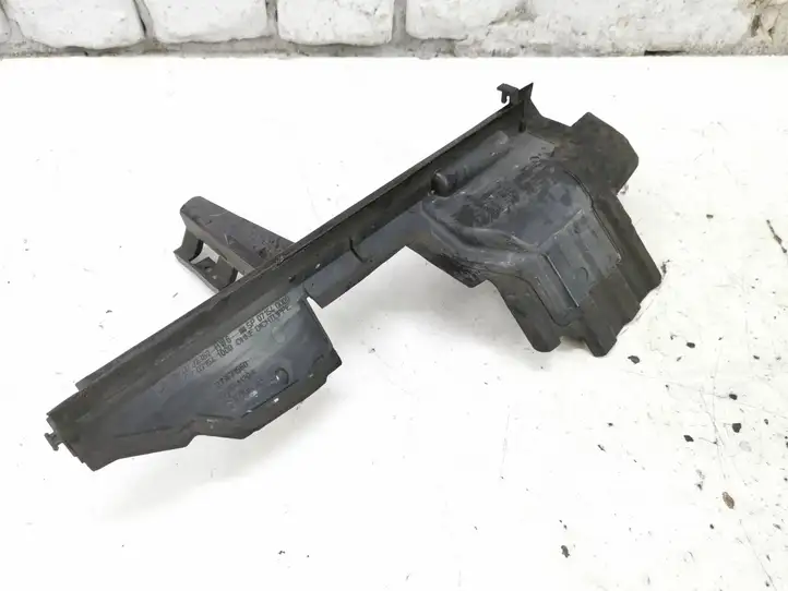 Opel Astra J (2009 - 2012) 13402352 Дефлектор воздуха — фото 2