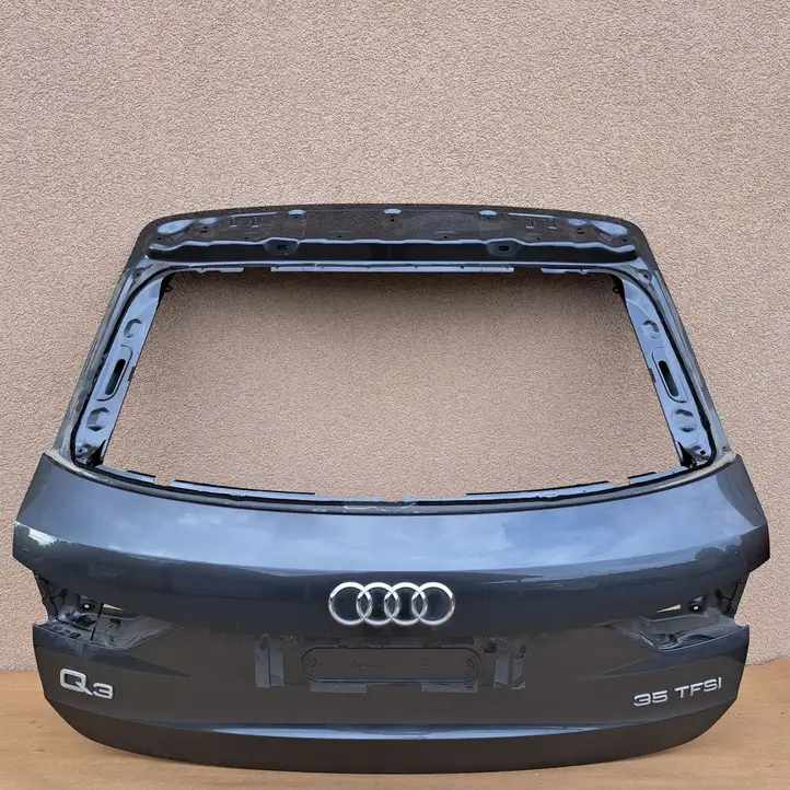 Audi Q3 F3 (2018 - ) Крышка багажника — фото 1
