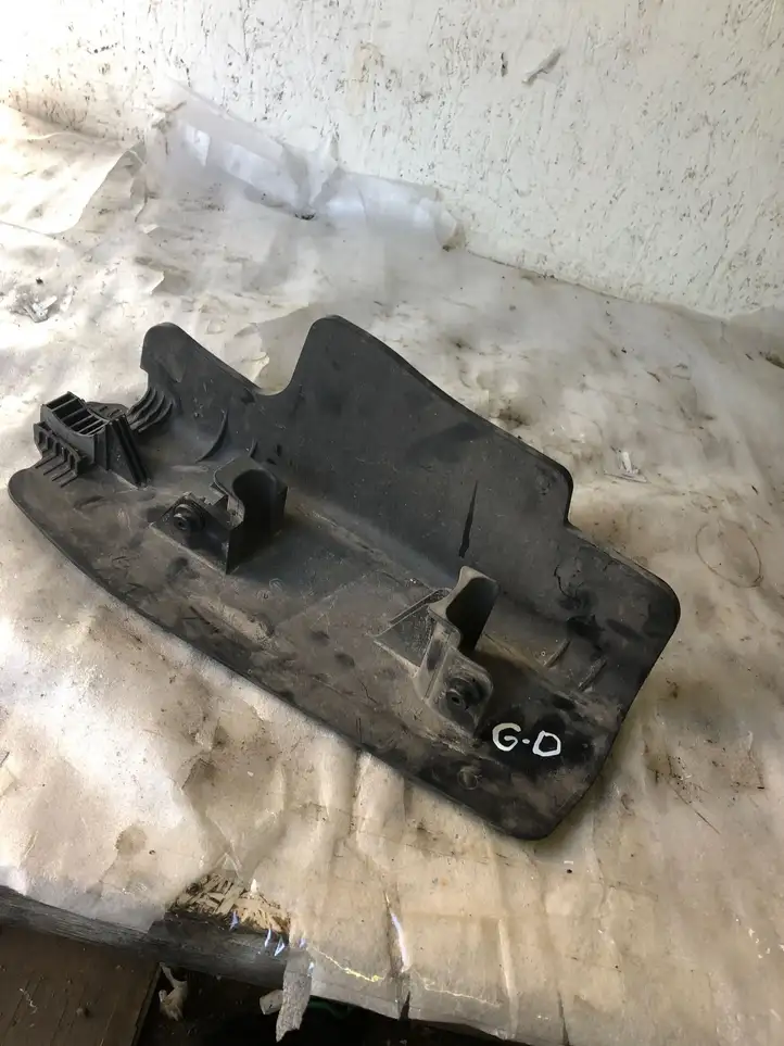 Audi A4 S4 B9 8W (2019 - ) 8w0505416e Защита днища задней части — фото 3