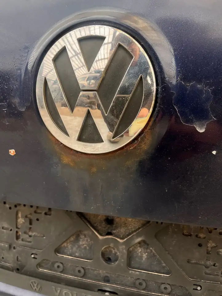 Volkswagen PASSAT B6 (2005 - 2010) Крышка багажника — фото 4