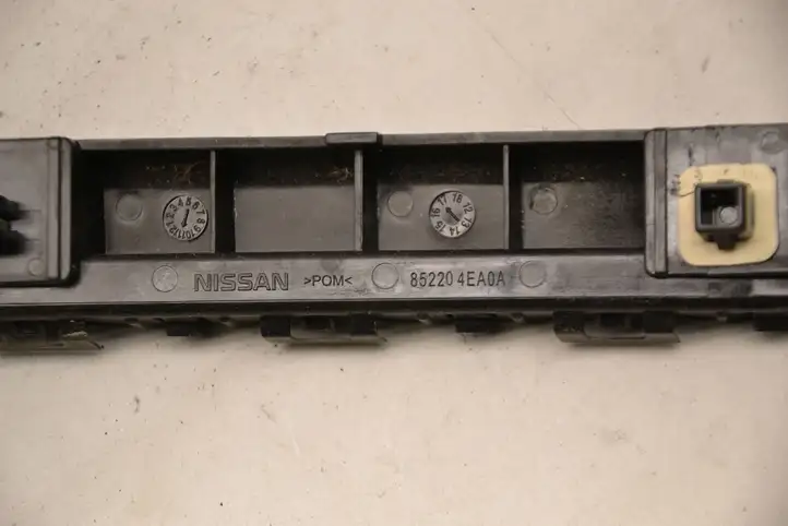 Nissan Qashqai (2017 - 2020) 852204EA0A Кронштейн заднего бампера — фото 3